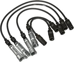 JGO CABLE BUJIA BOSCH VOLKSWAGEN POINTER 1.8L 4CIL 98/03 POINTER PICK UP 1.8L 4CIL 99/03 5 CABLES CON CABLE DE BOBINA = L1190 KEM AMARILLO (7MM) = NO DISPONIBLE EN KEM AMARILLO (8MM) = CB190 KEM DORADO