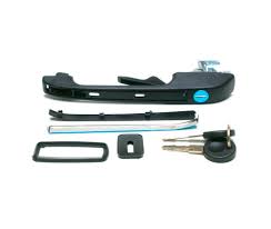 MANIJA EXTERIOR DE PUERTA DELANTERA DERECHA SMIDTD VOLKSWAGEN GOLF A2 87/92 JETTA 87/92 ATLANTIC 87/92 CARIBE 87/92 COLOR NEGRO MOLDURA CROMADA CON LLAVE = 191837206A BRUCK