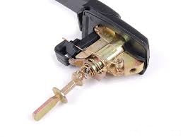 MANIJA EXTERIOR DE PUERTA DELANTERA IZQUIERDA Y DERECHA BRUCK VOLKSWAGEN JETTA A3 93/99 GOLF A3 93/99 COLOR NEGRA CON LLAVE = 1HM837207 BRUCK