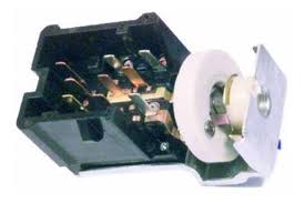 SWITCH / BOTON (INTERRUPTOR) DYNAMIC FORD ECONOLINE ESCORT EXPLORER RANGER TOPAZ F150 AEROSTAR F250 F350 1987/1997 MAZDA Y MERCURY VARIOS MODELOS TIENE 9 TERMINALES = NO HAY EQUIVALENCIA EN BRUCK