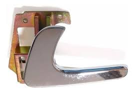 MANIJA INTERIOR DE PUERTA DELANTERA Y TRASERA IZQUIERDA BRUCK VOLKSWAGEN POINTER TODOS LOS MODELOS COLOR CROMADO CON BASE = 373867403CROM BRUCK