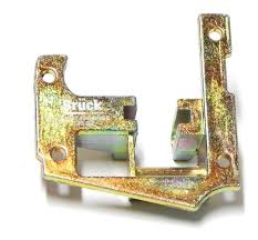 BASE DE MANIJA INTERIOR DE PUERTA DELANTERA Y TRASERA  DERECHA BRUCK VOLKSWAGEN POINTER TODOS LOS MODELOS BASE DE METAL = 373867404BASE BRUCK