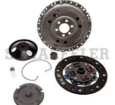 REPSET CLUTCH LUK VOLKSWAGEN CABRIOLET 4 CIL 1.8L 84/92 GOLF A2 Y A3 GL, GTI, CL 4 CIL 1.8L 88/92 JETTA A2 4 CIL 1.8L 88/92 RABBIT 4 CIL 1.8L 80/92 SCIROCCO 4 CIL 1.8L 83/89 = 621028306 LUK