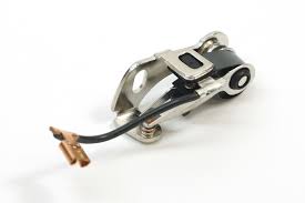 PLATINO BOSCH VOLKSWAGEN SEDAN 1600 74/89 4 CIL ATLANTIC 80/87 4 CIL BRASILIA 74/82 4 CIL CARIBE 77/87 4 CIL COMBI 1600 72/82 SAFARI 1600 73/80 TERMINACION 0017 = EP017 Y EP2 KEM