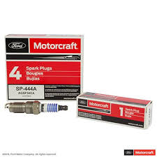 BUJIA MOTORCRAFT COBRE FORD LINCOLN MERCURY  PRECIO POR PIEZA = RS14LC CHAMPION COBRE = 3407 CHAMPION PLATINO = 7407 RS14PLP CHAMPION DOBLE PLATINO = 9402 CHAMPION IRIDIUM