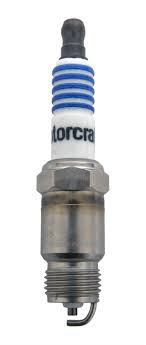 BUJIA MOTORCRAFT COBRE CHEVROLET CHRYSLER DODGE FORD PRECIO POR PIEZA = RV15YC4 RV17YC RBL17YRV19YC CHAMPION COBRE = 3018 3025 CHAMPION PLATINO = 7018 CHAMPION DOBLE PLATINO = NO CUENTA CON REFERENCIA CHAMPION IRIDIUM