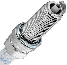 BUJIA NGK IRIDIUM TOYOTA COROLLA 01/17 PRIUS 03/12 RAV4 08/12 YARIS 06/11 PRECIO POR PIEZA = NO HAY REFERENCIA EN CHAMPION AUN = NO HAY REFERENCIA EN NGK COBRE = LKAR7BGP NGK PLATINO = LKAR7BIX11S NGK IRIDIUM