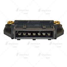 MÓDULO DE ENCENDIDO KEM VOLKSWAGEN ATLANTIC 1.7L 4CIL 85/87 CARIBE 1.7L 4CIL 86/87 CORSAR 1.8L 4CIL 84/88 GOLF A2 1.8L 4CIL 87/92 JETTA A2 1.8L 4CIL 87/92 SEDAN 1.6L 4CIL  90/92 SIN DISIPADOR DE CALOR = IM501 KEM