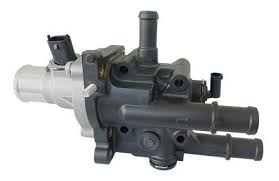 TOMA DE AGUA CON TERMOSTATO Y HOUSING KEEP ON GREEN CHEVROLET GENERAL MOTORS CRUZE 4 CIL 1.8 LTS 11/16 SONIC 1.6L Y 1.8L 11/17 AVEO 1.6 LTS 09/11 PONTIAC G3 2009 INCLUYE HOUSING CON TERMOSTATO ELECTRONICO = KGT2729HT KEEP ON GREEN