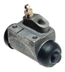 CILINDRO RUEDA LUSAC TRASERO DERECHO FORD GHIA 91/94 TOPAZ 84/94 = LC108106 LUSAC