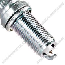 BUJIA NGK IRIDIUM FORD FOCUS 4 CIL 2.0 LTS 13/17 ESCAPE 4 CIL 2.3 LTS 13/17 MUSTANG 4 CIL 2.3 LTS 13/17  PRECIO POR PIEZA = RES9YCC4 CHAMPION COBRE = NO DISPONIBLE EN CHAMPION PLATINO = 7437 RES9PYP4 CHAMPION DOBLE PLATINO = 9901 CHAMPION IRIDIUM