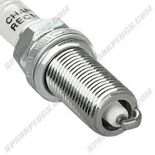BUJIA CHAMPION COBRE CHYSLER DODGE HONDA JEEP LAND ROVER MERCEDES MITSUBISHI NISSAN PEUGEOT RENAULT TOYOTA SUBARU SUSUKI VOLVO PRECIO POR PIEZA = REC10YC4 CHAMPION COBRE = REC10PYC4 CHAMPION PLATINO = 7975 CHAMPION DOBLE PLATINO = 9006 CHAMPION IRIDIUM